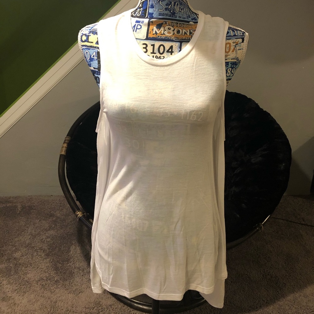 White long sleeve cold shoulder Tee, S, NWT.